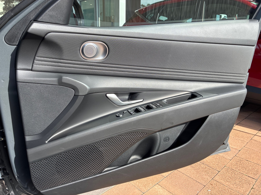 2025 Hyundai i30 CN7.V2  Sedan Image 19