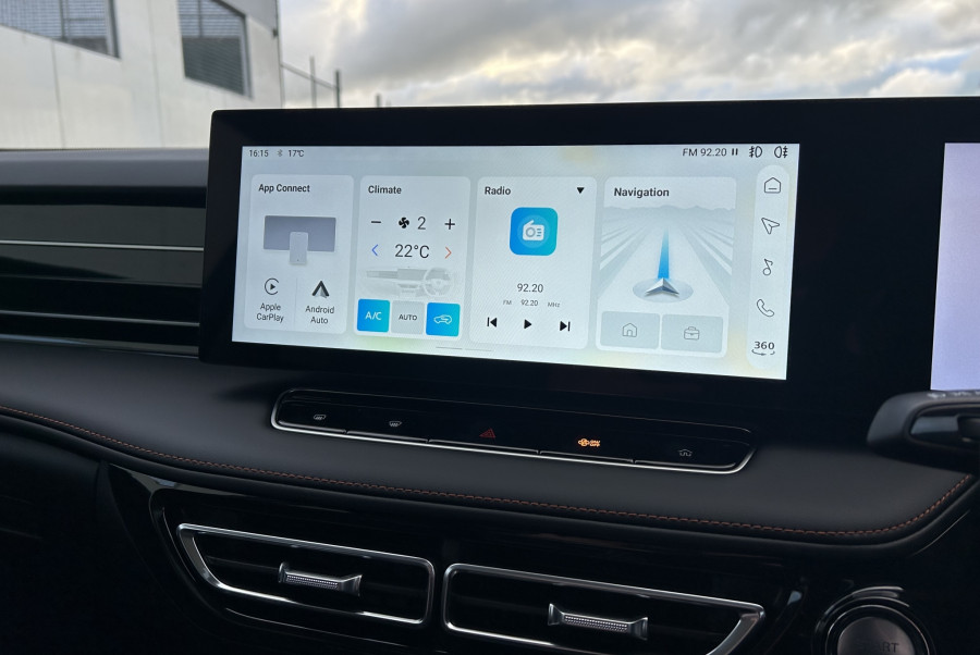 2025 MG HS Essence SUV Image 16