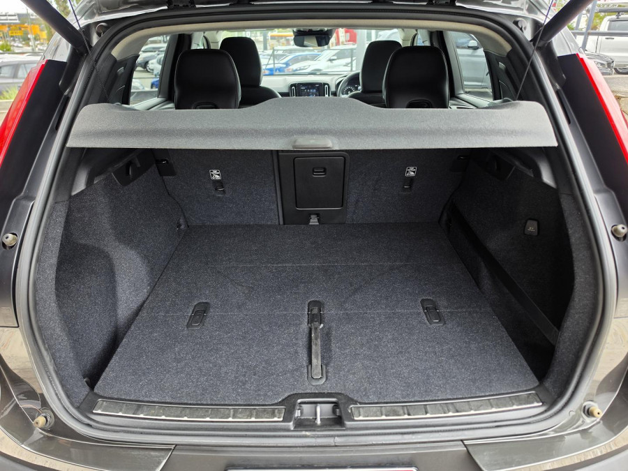 2018 MY19 Volvo XC40 XZ T4 Inscription SUV Image 23