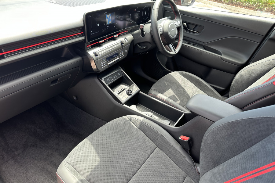 2025 Hyundai KONA SX2.V2 Hybrid Premium N Line SUV Image 22