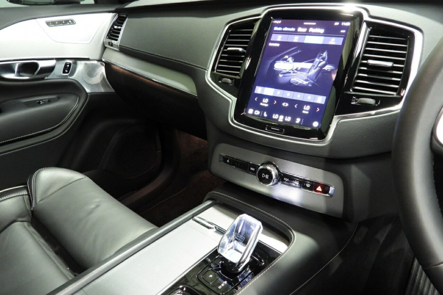 2024 MY25 Volvo XC90 L Series Ultra T8 Plug-In Hybrid SUV Image 13