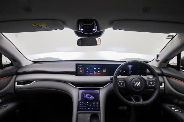 2026 MG IM6 Performance Sedan Image 15