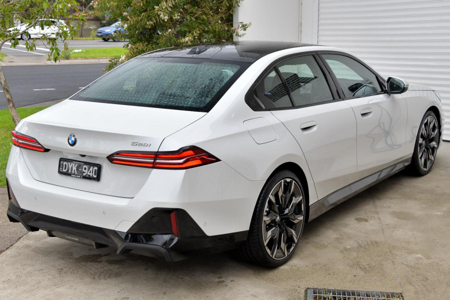 2025 BMW 5 Series G60 520i M Sport Sedan
