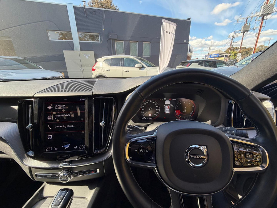 2020 Volvo XC60 UZ T6 R-Design SUV Image 7