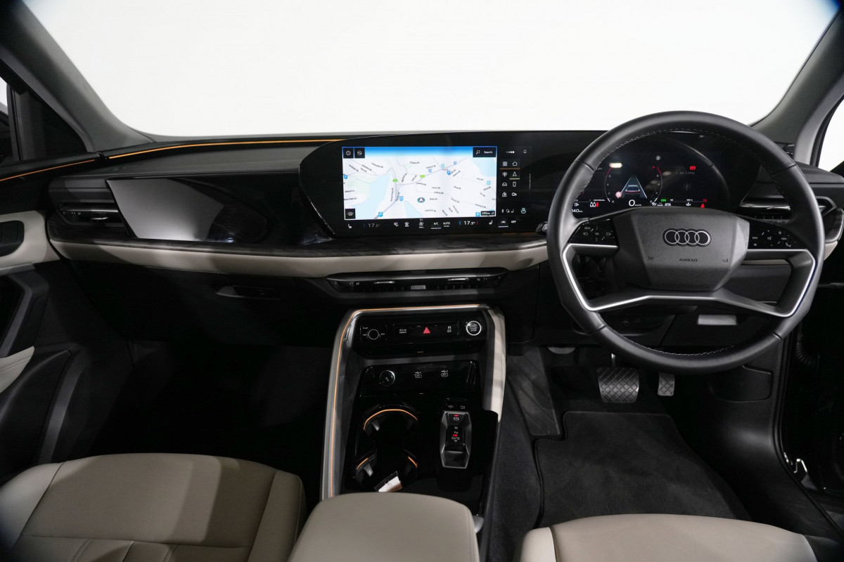 2025 Audi Q5 FY 55 TFSI e S Line SUV