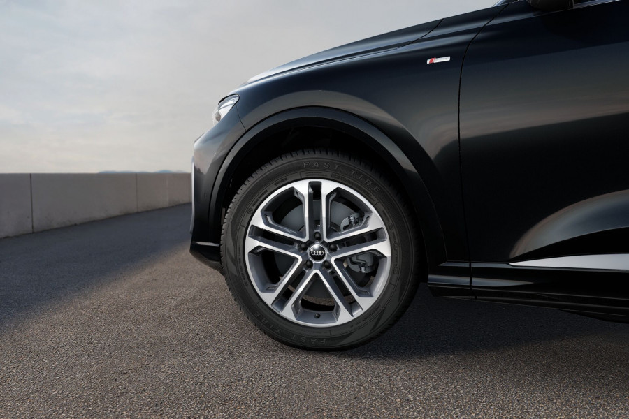 2025 Audi Q5 GU TDI 150kW SUV
