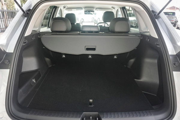 2025 MY26 Geely Starray EM-i P145 Complete SUV Image 8