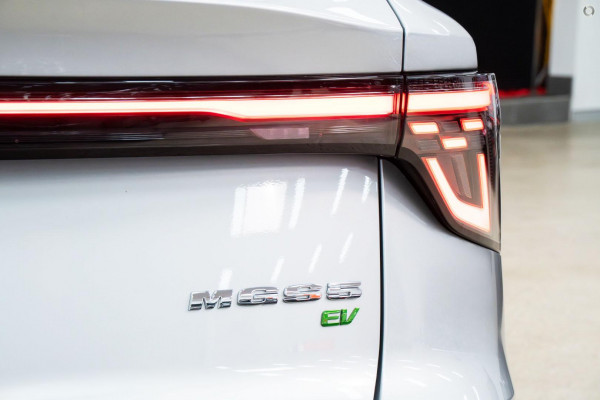 2026 MG MGS5 EV ZS3EM Essence 49 SUV Image 4