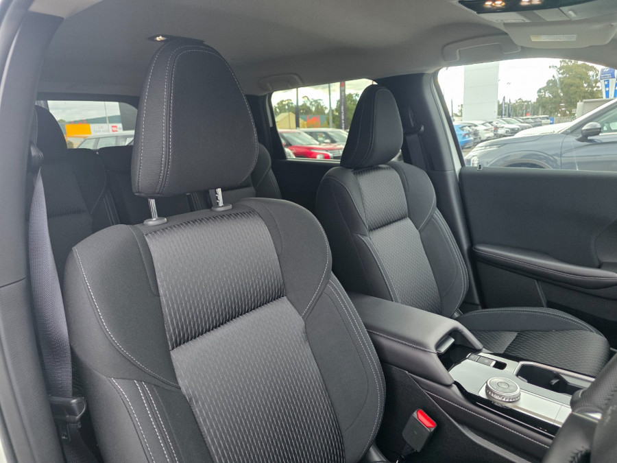 2025 Mitsubishi Outlander ZM LS SUV Image 14