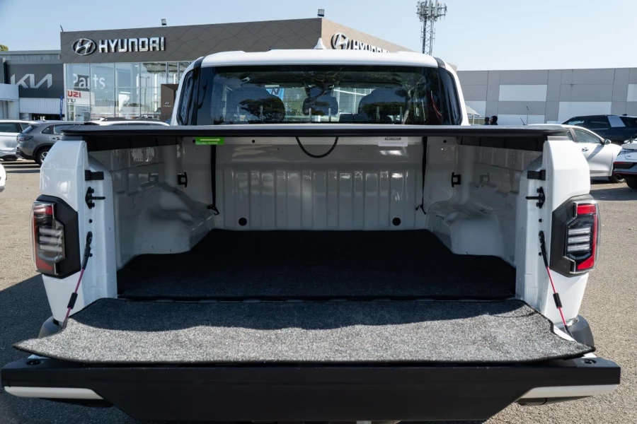 2025 MY26 Kia Tasman TK S Cab Chassis Image 21