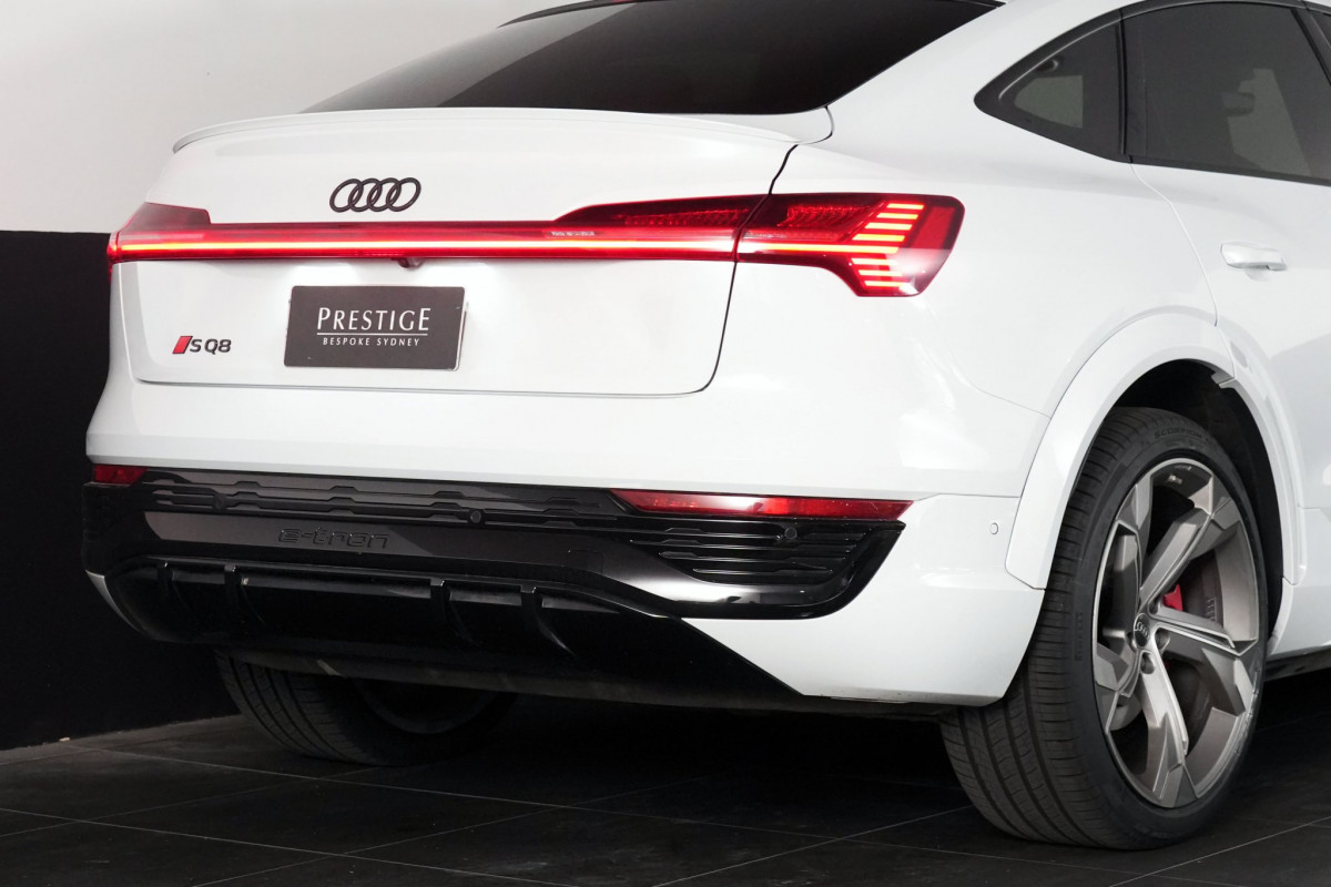 2024 Audi SQ8  GE e-tron SUV