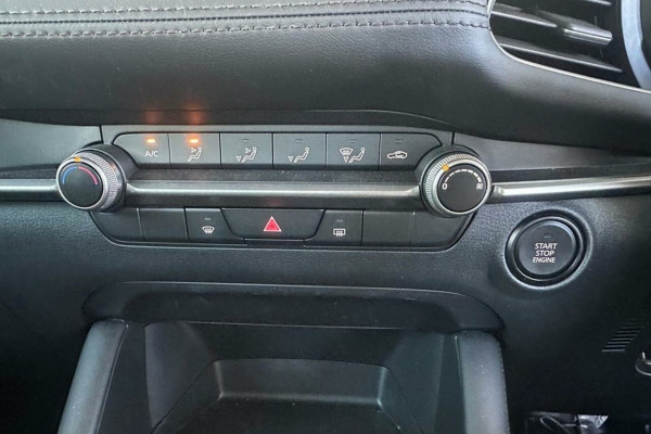 2025 Mazda 3 BP Series G20 Pure Hatch Image 19