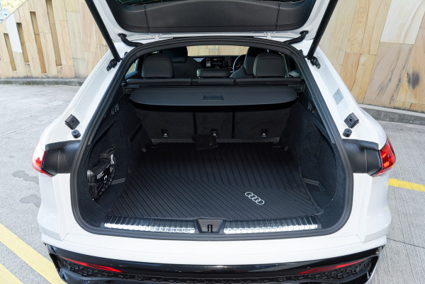 2025 Audi Q5 FY TFSI Sport 200KW SUV image 19