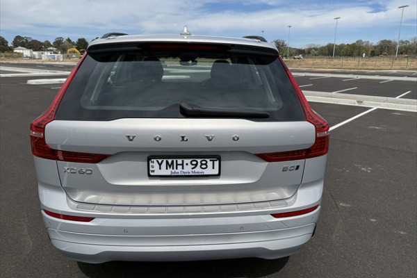 2023 Volvo XC60 UZ Plus B5 SUV Image 5