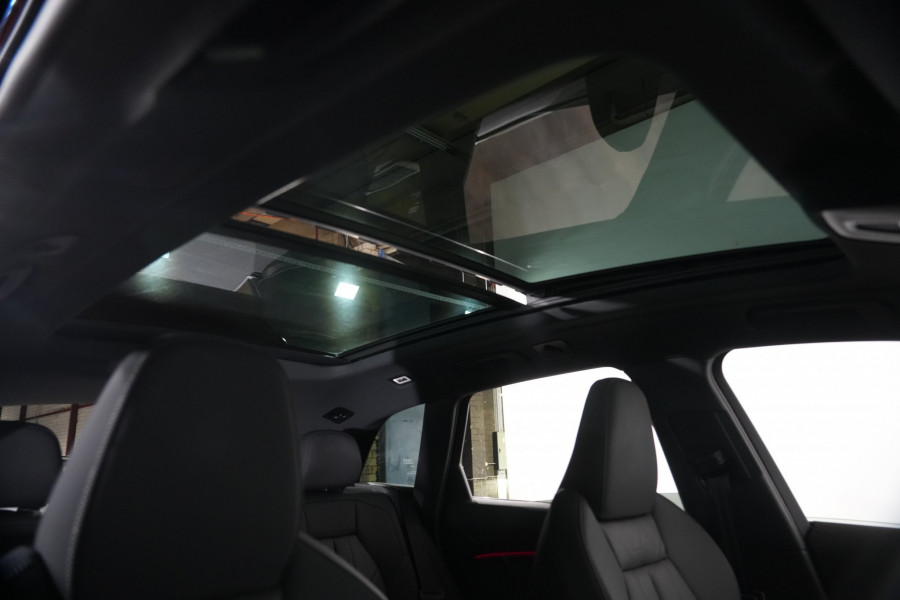 2025 Audi SQ5 FY  SUV Image 19