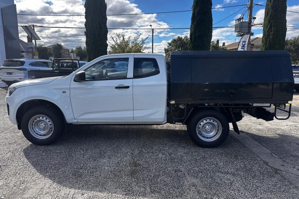 2026 MY25.5 Isuzu D-MAX RG SX Cab Chassis