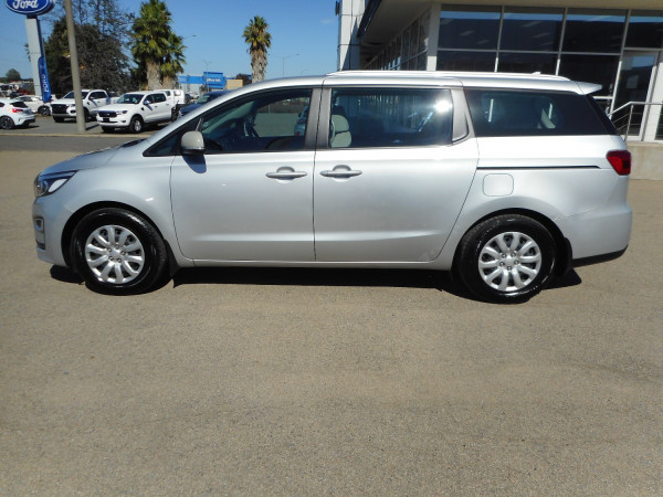 2018 Kia Carnival YP S Wagon Image 5