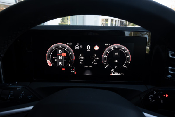 2025 Volkswagen Tiguan CT 150TSI R-Line SUV Image 21