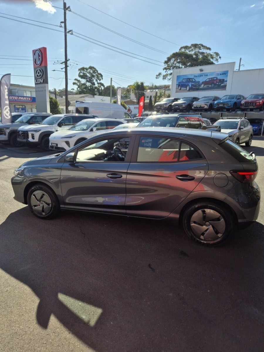 2026 MG MG3 ZP22 Vibe Hatch Image 8