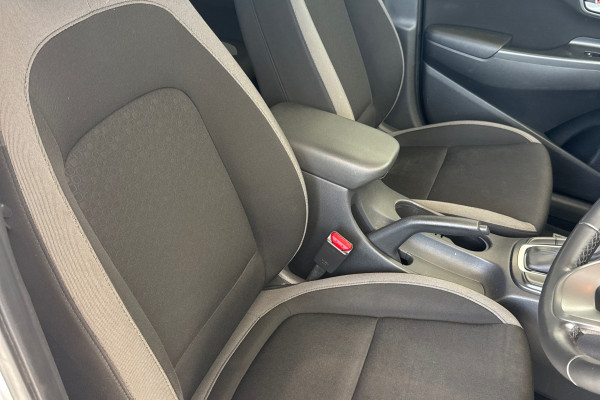 2018 Hyundai KONA OS Active SUV Image 22
