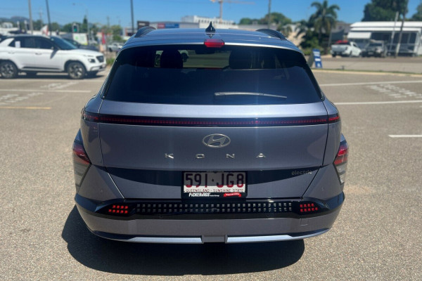2024 Hyundai KONA SX2.V1  Electric Premium SUV Image 5