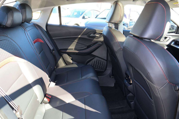2026 MY25 MG MG5 AP32 Essence Sedan Image 11