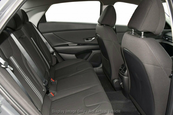 2026 Hyundai i30 CN7.V4 Hybrid Sedan Image 5