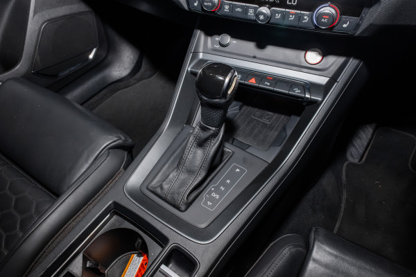 2020 Audi RS Q3 F3 SUV image 17