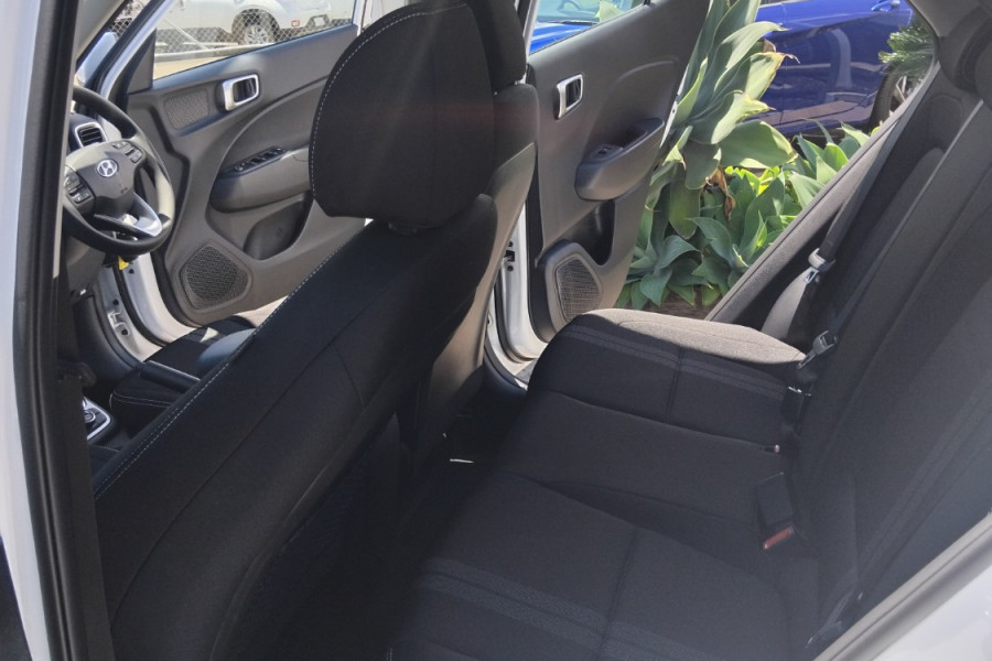 2024 Hyundai Venue QX.V5  SUV Image 24