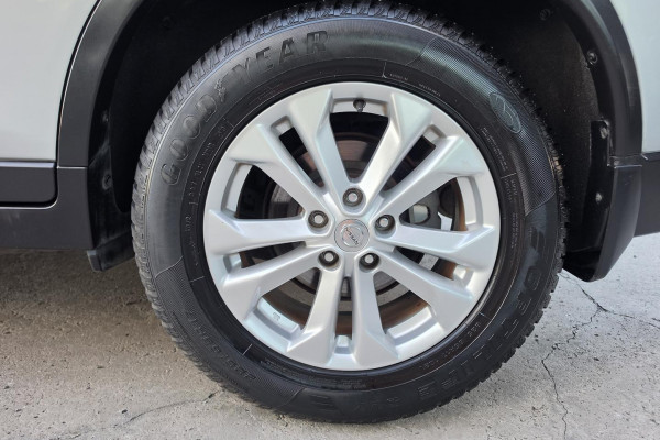 2014 Nissan X-Trail T32 ST SUV Image 27