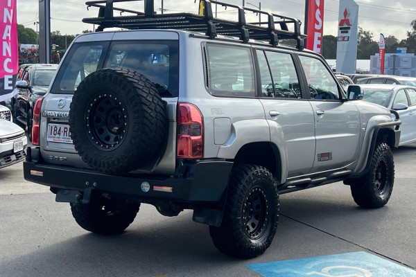 2016 Nissan Patrol GU 10 ST SUV Image 5