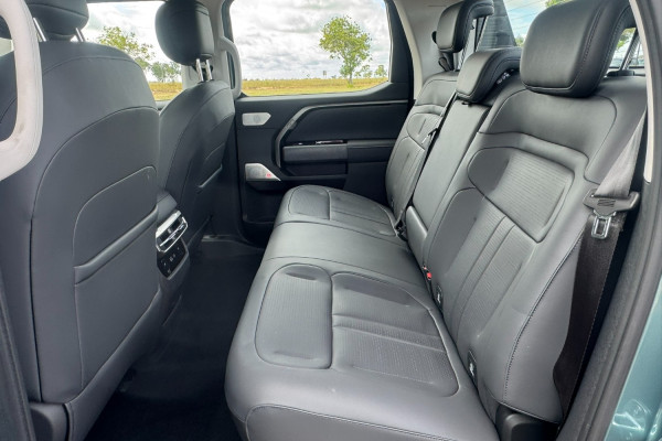 2025 LDV Terron 9 EKK1C Evolve Ute Image 13