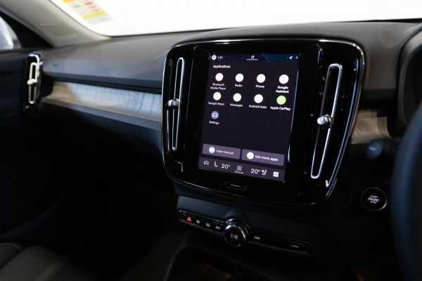 2025 MY26 Volvo XC40 XZ Plus B4 SUV Image 16