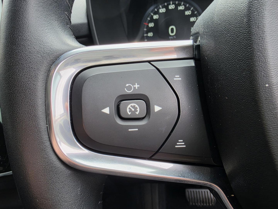 2018 MY19 Volvo XC40 XZ T4 Inscription SUV Image 24