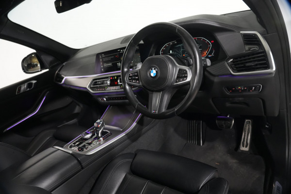 2022 BMW X5 xDrive30d SUV Image 12