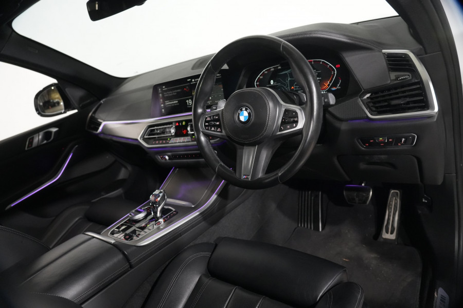 2022 BMW X5 xDrive30d SUV Image 12