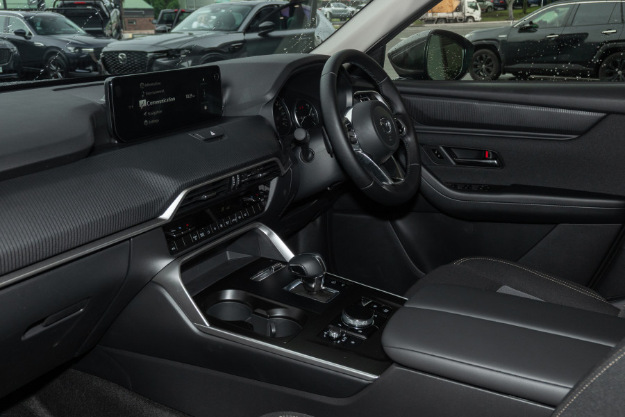 2025 Mazda CX-80 KL G40e Pure SUV Image 8