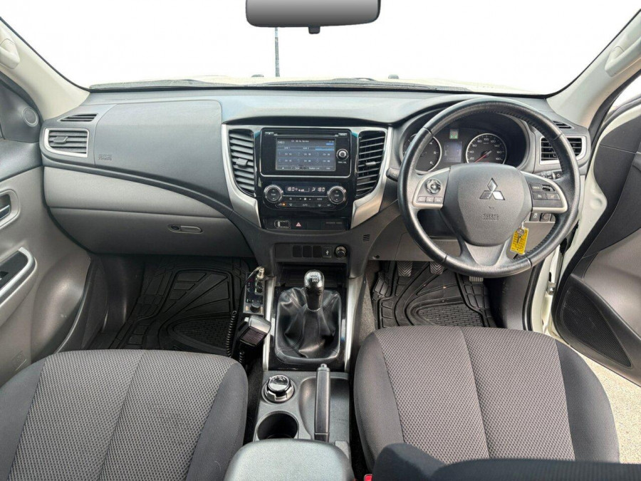2015 MY16 Mitsubishi Triton MQ GLS Ute Image 10