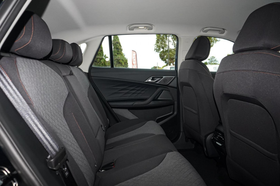 2024 MY24.5 MG HS AS33 Vibe SUV Image 7