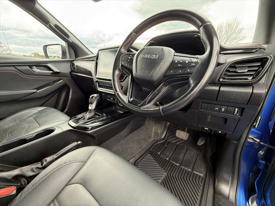 2023 Isuzu D-MAX RG X-TERRAIN Ute Image 12