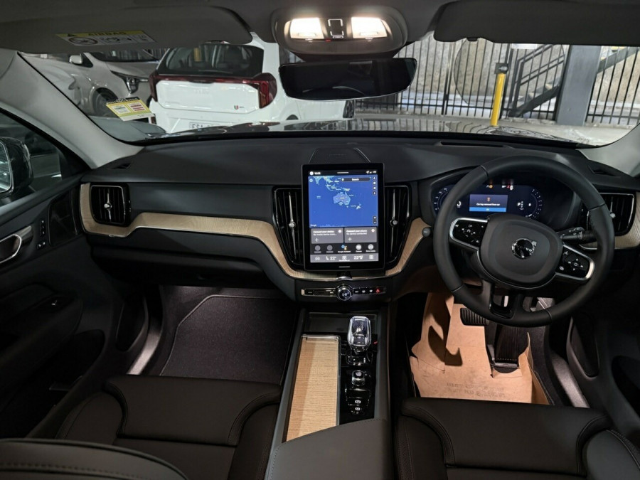 2026 Volvo XC60 UZ Plus B5 Bright SUV Image 20