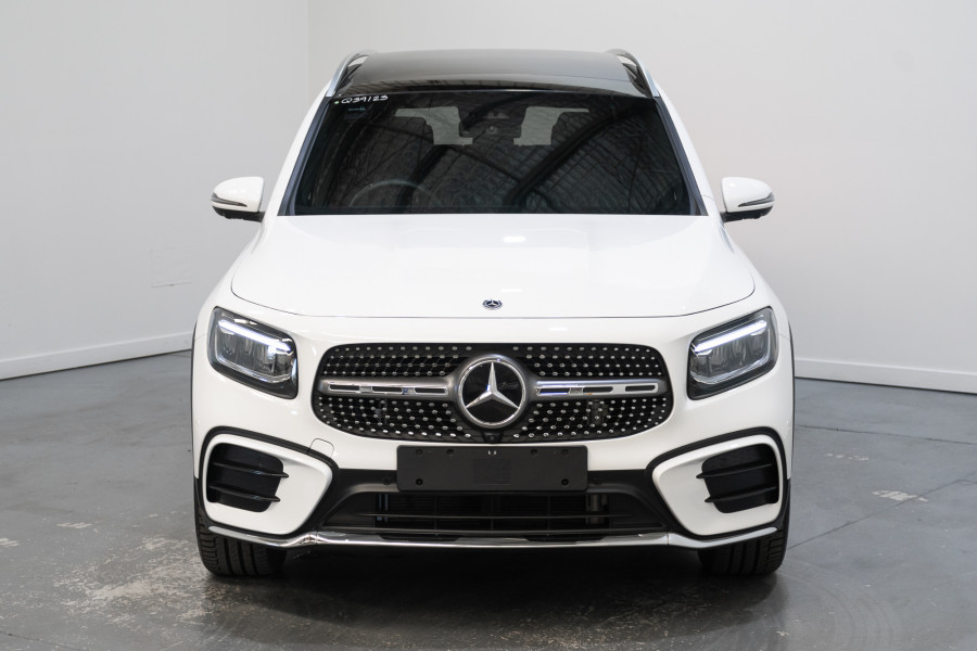 2025 Mercedes-Benz GLB-Class 250 4matic SUV Image 8