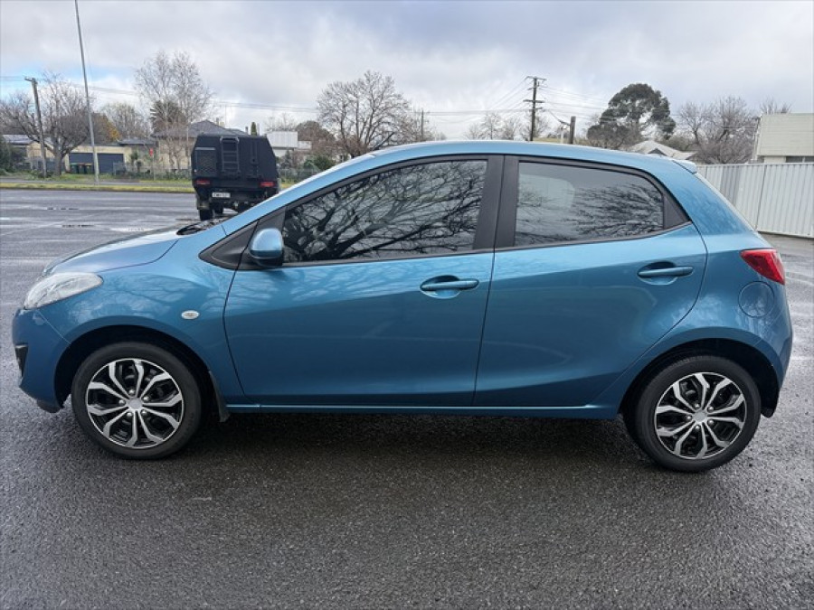 2012 Mazda 2 Neo Hatch Image 6