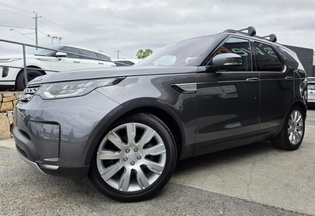 2018 Land Rover Discovery Series 5 HSE Luxury SUV
