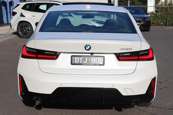 2025 BMW 3 Series G20 LCI II 330i M Sport Sedan image 5