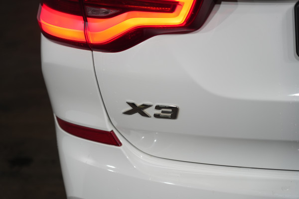 2021 BMW X3 xDrive30i M Sport SUV Image 9