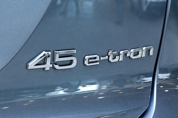 2025 MY24 Audi Q4 e-tron F4 45 SUV
