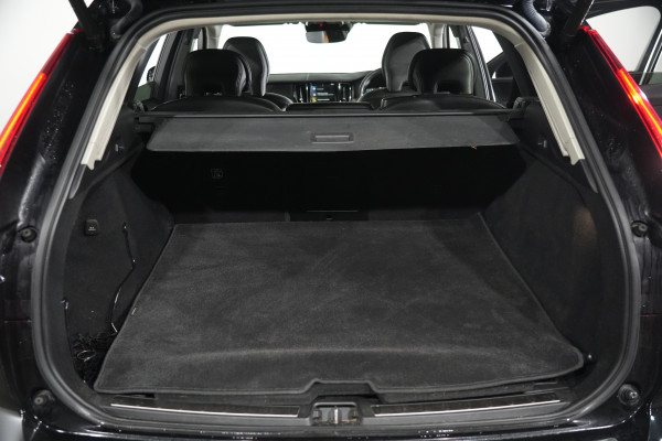 2020 Volvo XC60 UZ D4 Inscription SUV Image 34