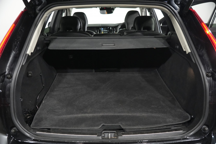 2020 Volvo XC60 UZ D4 Inscription SUV Image 34