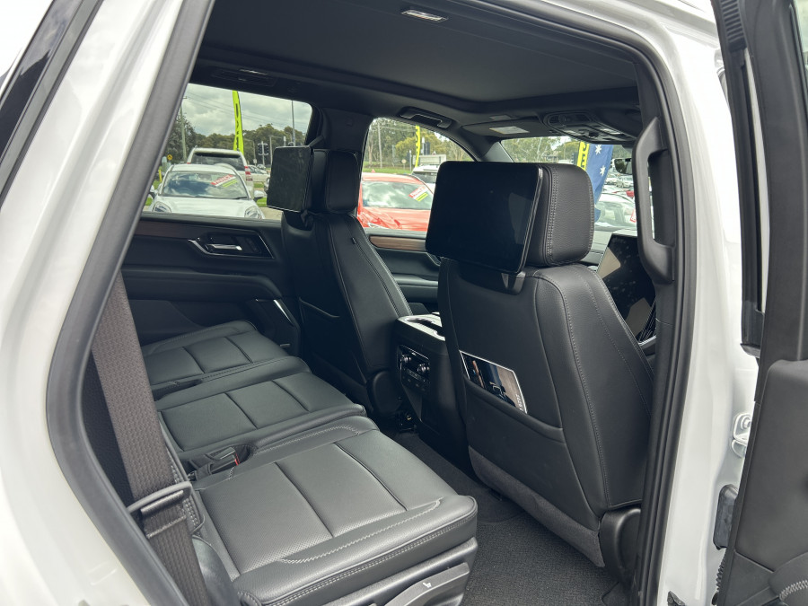 2025 Holden Yukon Denali Wagon Image 20